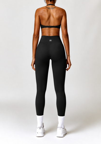 QUICK-DRYING HALTERNECK BRA & SPORTS TROUSERS 2-PIECE SET